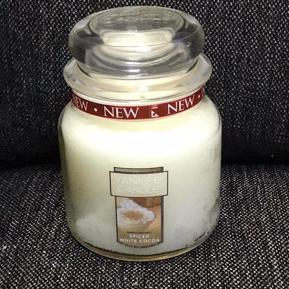 Yankee Candle- Spiced White Chocolate